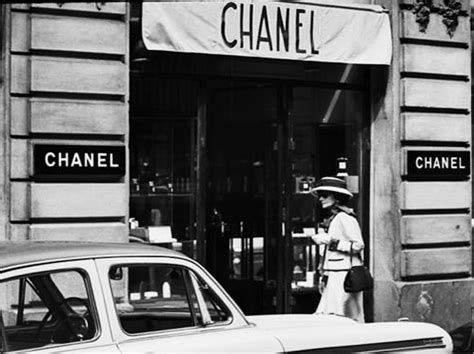 coco chanel hat shop